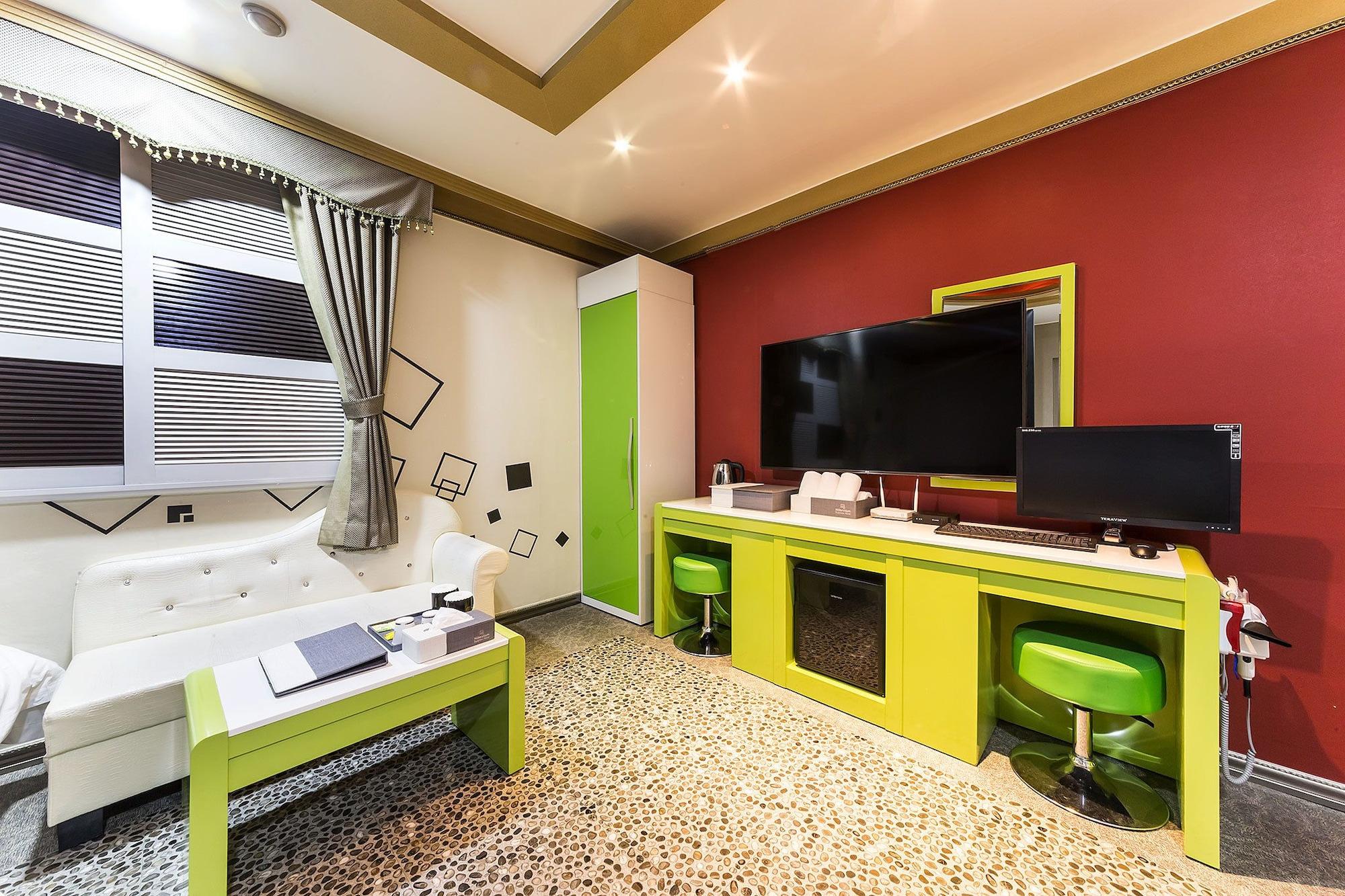 Millennium Hotel Kōyō Екстериор снимка