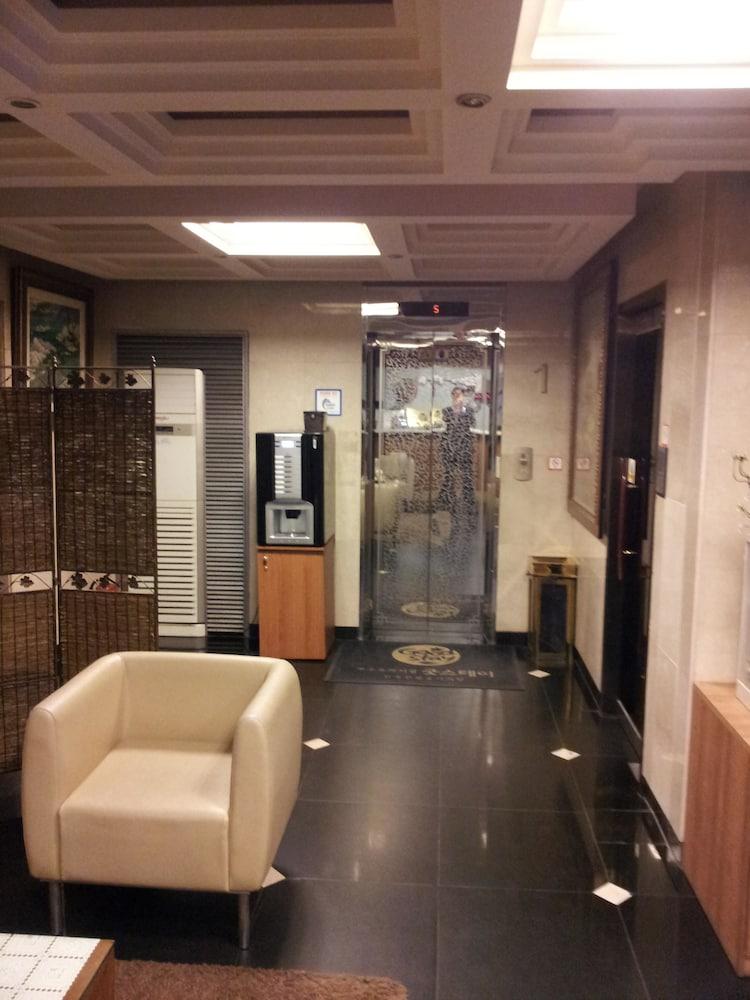 Millennium Hotel Kōyō Екстериор снимка