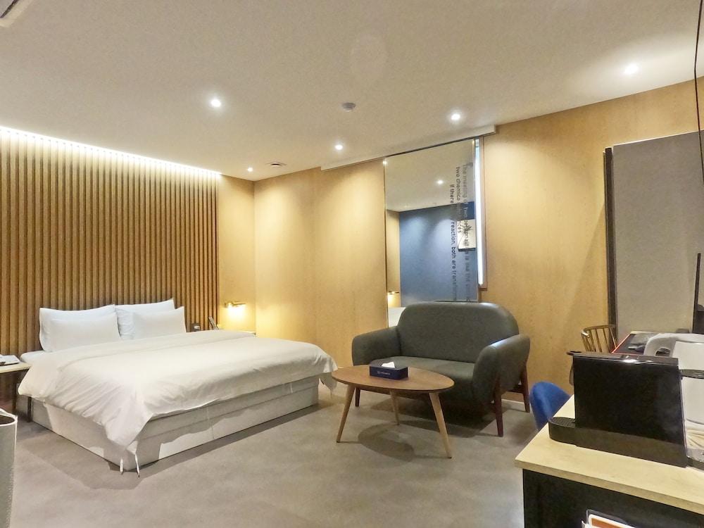 Millennium Hotel Kōyō Екстериор снимка