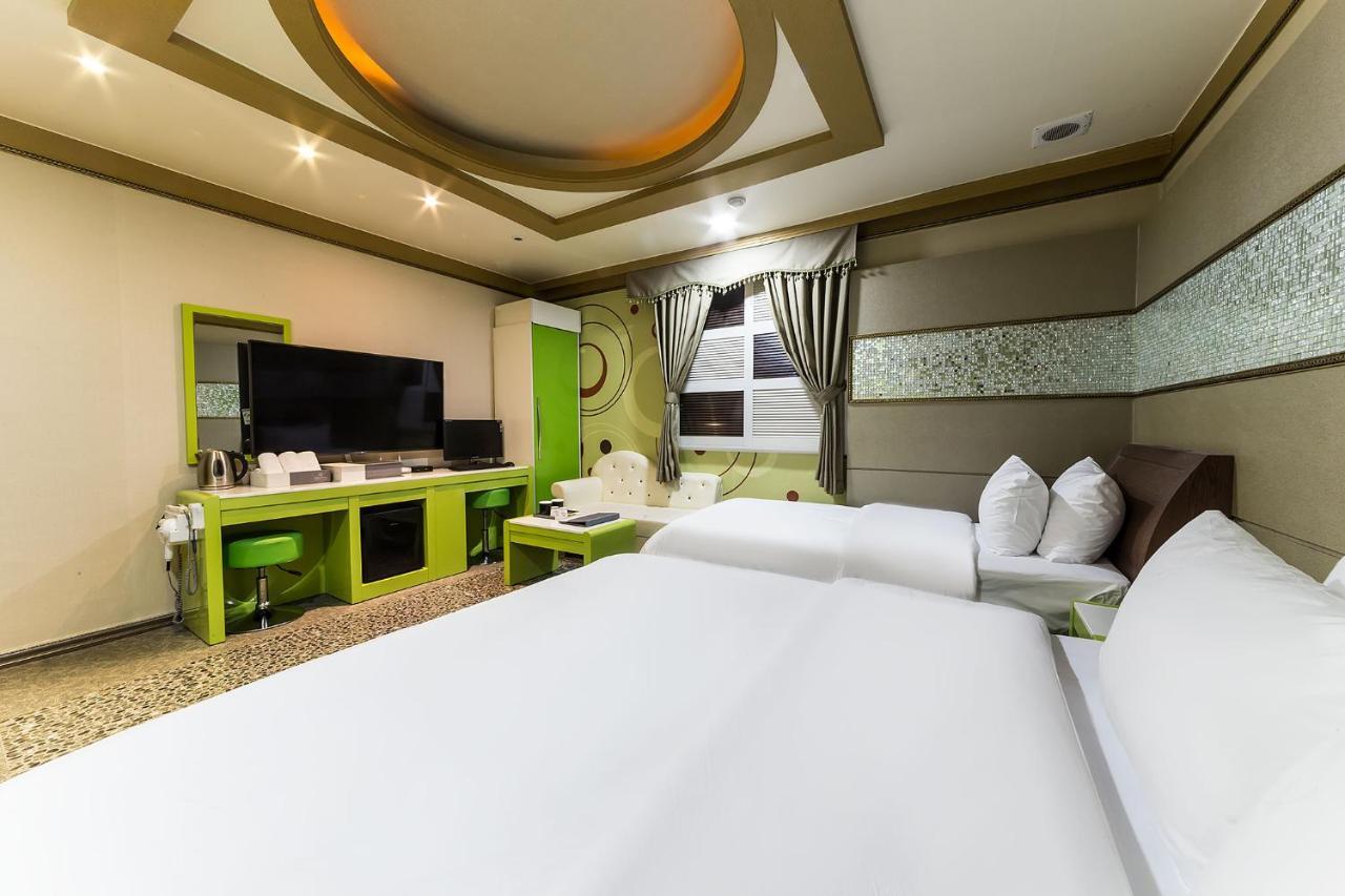 Millennium Hotel Kōyō Екстериор снимка